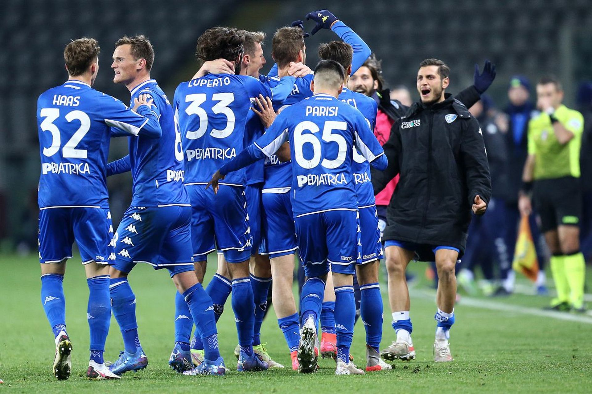 足在亚洲杯 足在亚洲杯